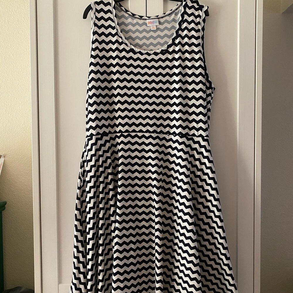 Lularoe sz 3XL Nicki Chevron Tank Dress EUC